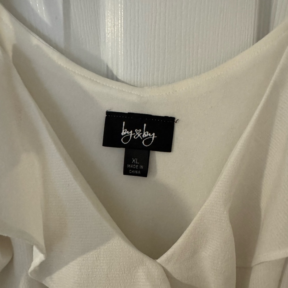 By & By Cream Dress - Picture 4 of 5